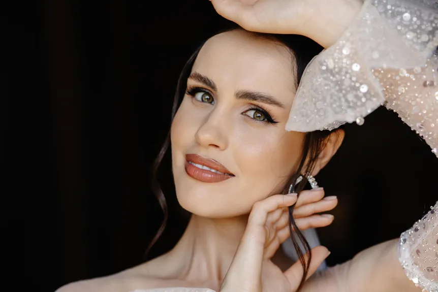 Makijaż ślubny glamour