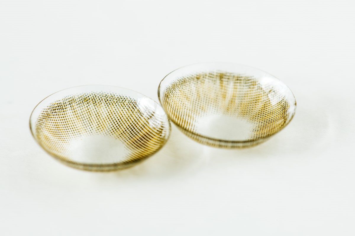 Soczewki kontaktowe z kolorem