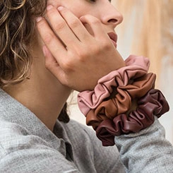 Donegal scrunchie skorzana