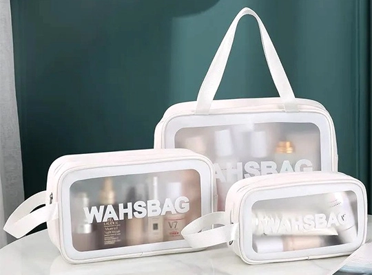 Wash Bag Set White zestaw 3 kosmetyczek