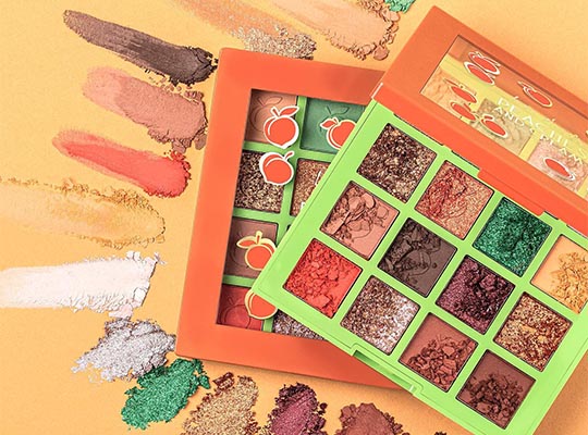 Peaches And Cream Eyeshadow Palette paleta cieni do powiek