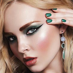 Peaches And Cream Eyeshadow Palette paleta cieni do powiek