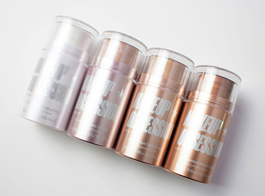 Makeup Obsession illuminating stick rozświetlacz w sztyfcie