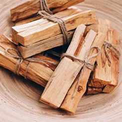 Mohani Palo Santo