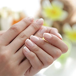 More4Care Extra Nails profesjonalny żel do usuwania skórek