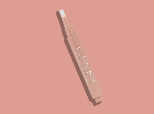 NAM glass highlighting concealer