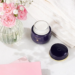 Oriflame Royal Velvet