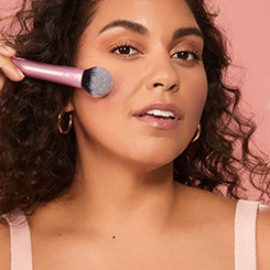 Real Techniques pędzel do różu 