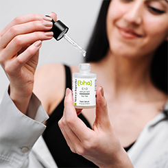 Skincyclopedia serum