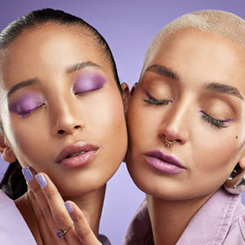 zestaw pędzli do makijazu