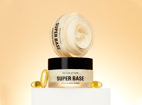 Makeup Revolution Super Base baza pod makijaż 