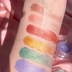 Makeup Revolution Mousse Shadow