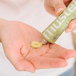 Mustela multifunkcyjny balsam z 3 ekstraktami z awokado