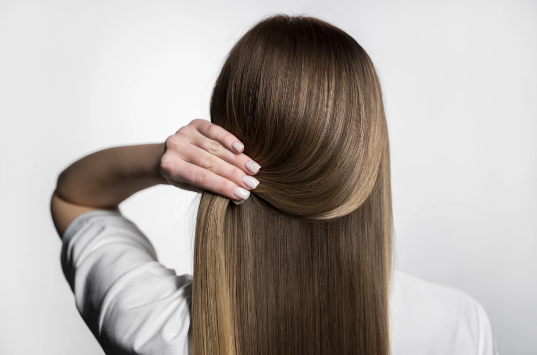 Keratyna na włosy – co daje, jak działa, ile kosztuje zabieg?