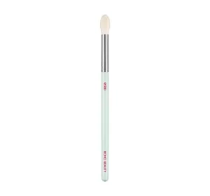 Boho Beauty pędzel do blendowania cieni do powiek 204 N