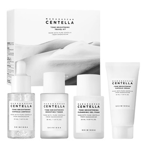 SKIN1004 Madagascar Centella Tone Brightening Travel Kit zestaw kosmetyków do pielęgnacji żel 20 ml + tonik 30 ml + ampułka 30 ml + krem 30 ml